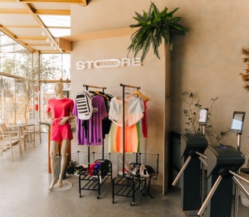 Store
